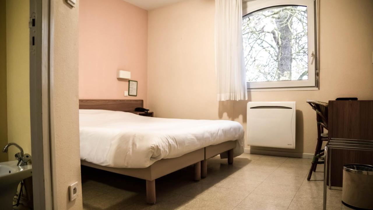 Hotel Du Canal Castelnaudary Kamer foto