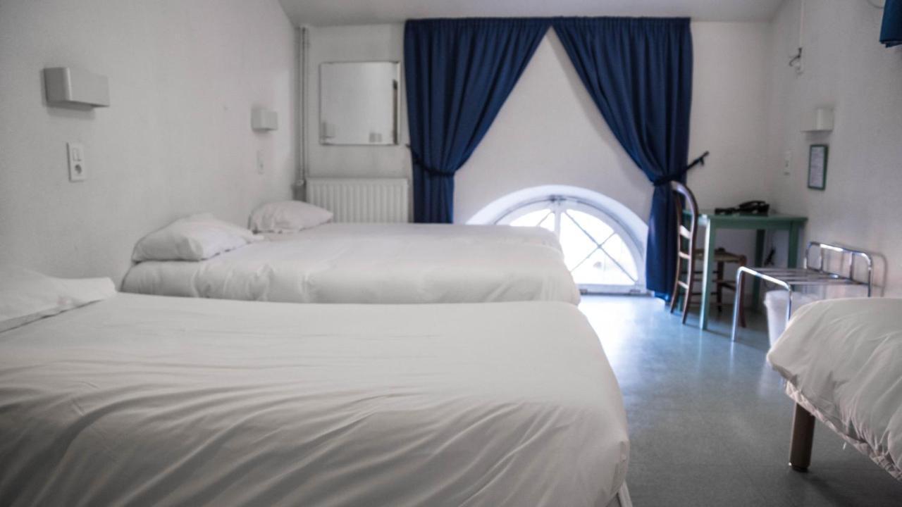 Hotel Du Canal Castelnaudary Kamer foto